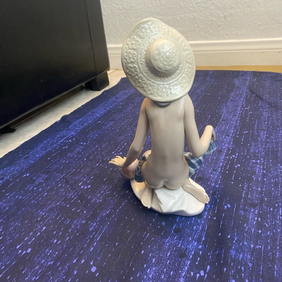 Lovely Rare Lladro Stunning Nude Porcelain Figurine - Picture 2 of 6